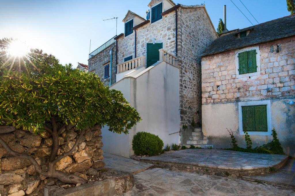 Holiday Home Amela Bol Exterior photo