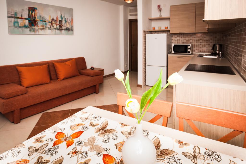 Holiday Home Amela Bol Exterior photo